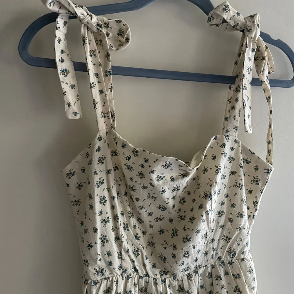 Neuflora Henrietta Dress - Picture 3 of 7